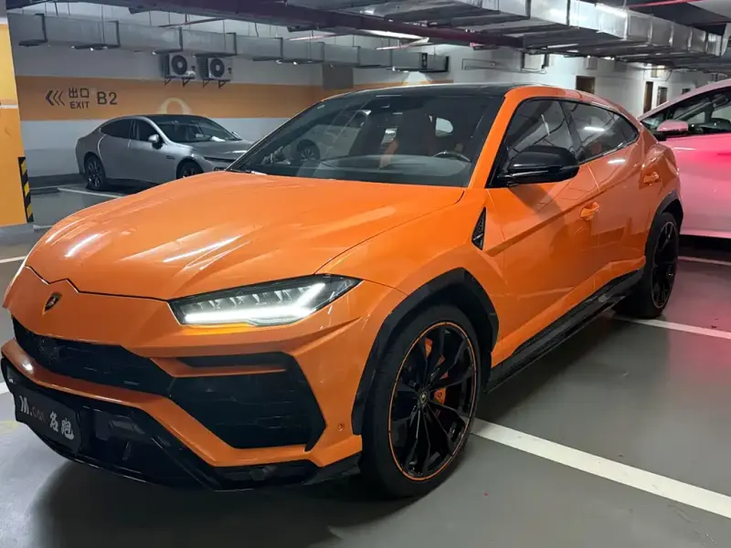 Lamborghini Urus, 2023