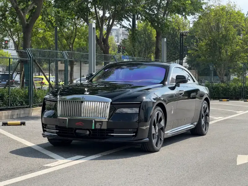 Rolls-Royce Phantom, 2024