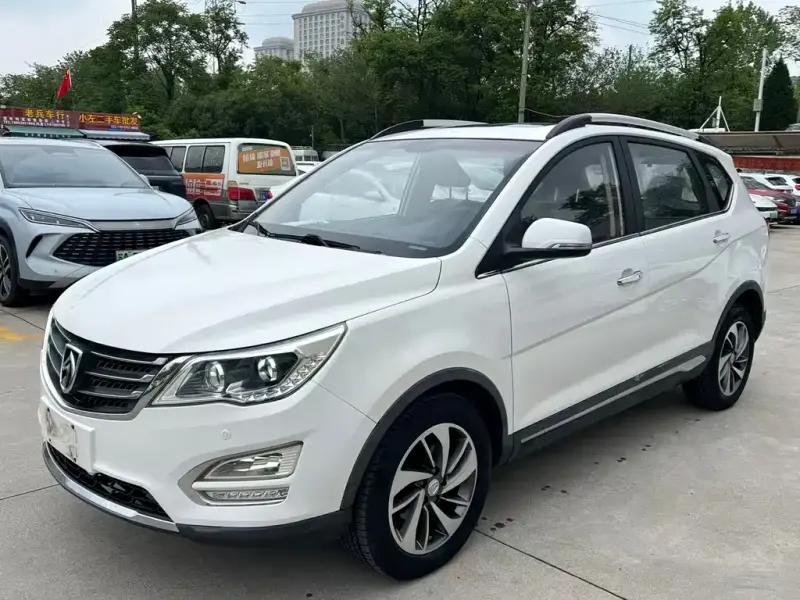 Baojun 560, 2016