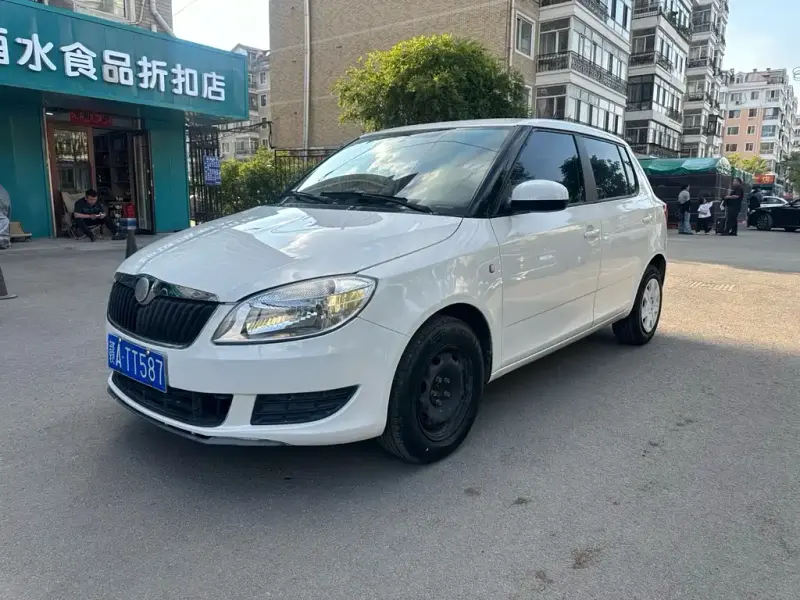 Skoda Fabia, 2013
