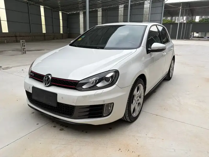 Volkswagen Golf GTI, 2011