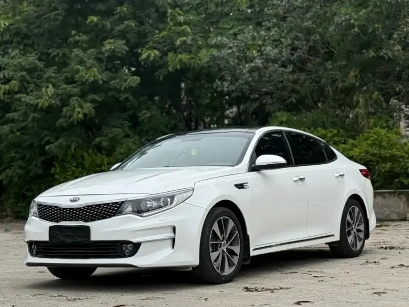 Kia K5, 2017