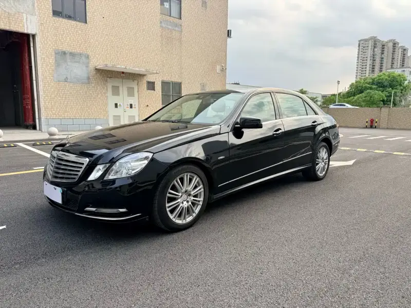 Mercedes-Benz E-Class, 2012