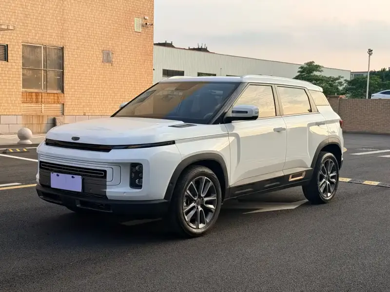 Geely Icon, 2022