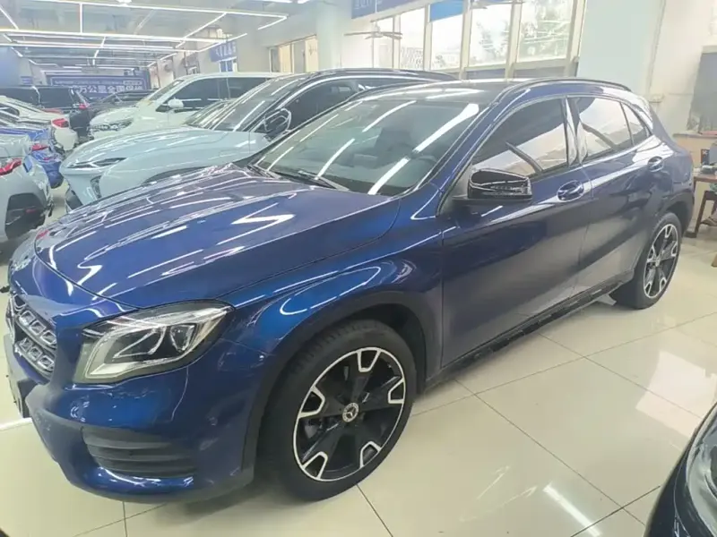 Mercedes-Benz GLA, 2018