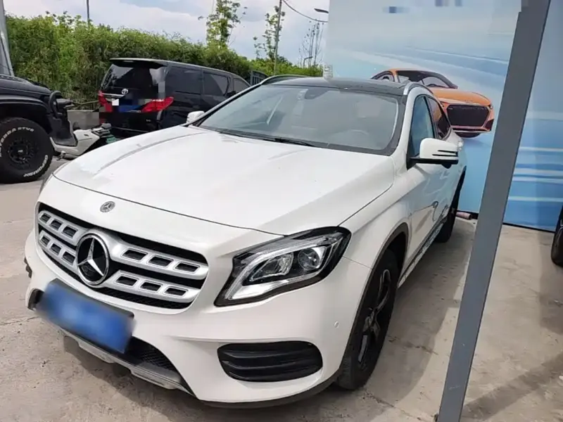 Mercedes-Benz GLA, 2019
