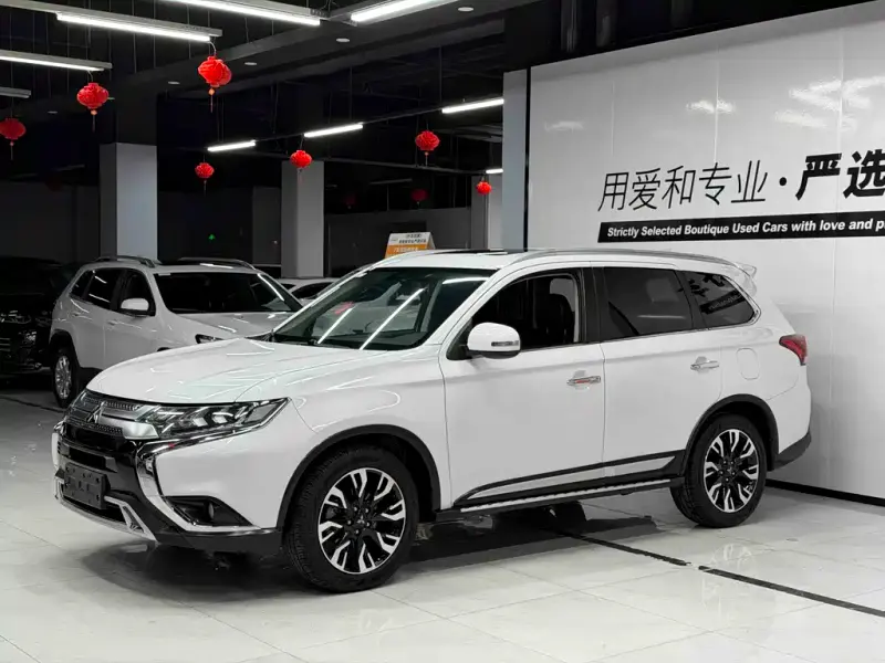 Mitsubishi Outlander, 2019