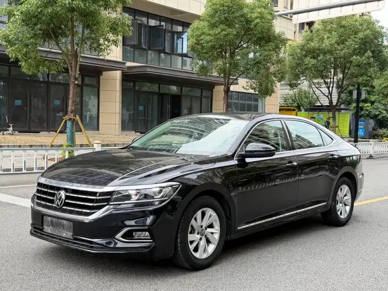 Volkswagen Passat, 2021