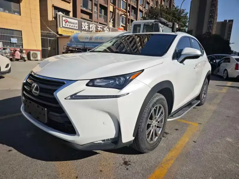 Lexus NX, 2015