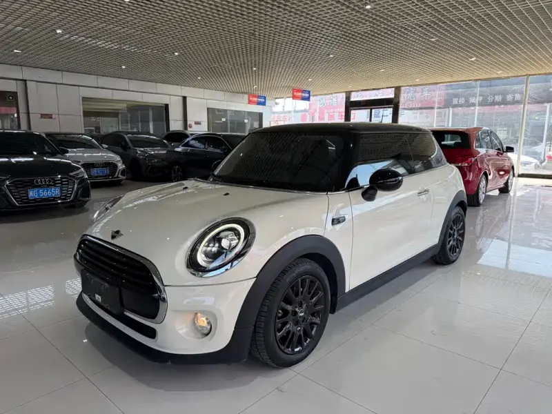 MINI Mini, 2018