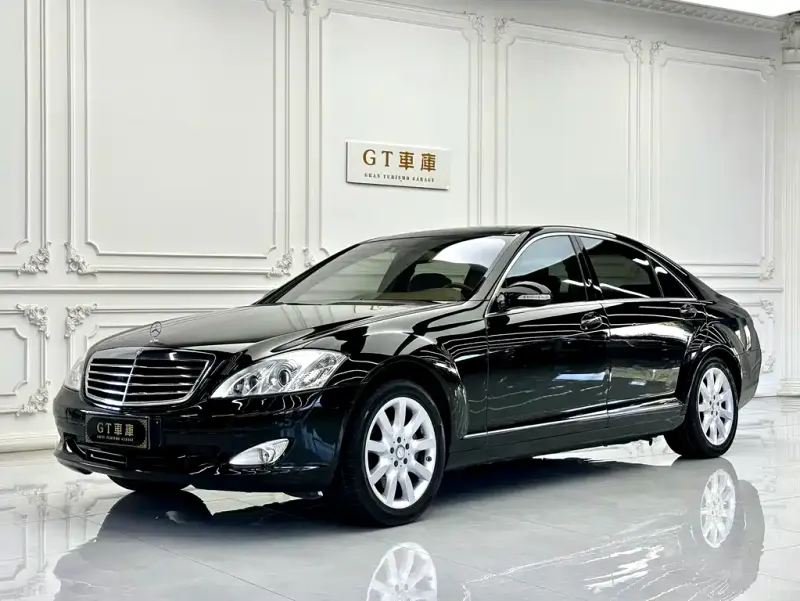 Mercedes-Benz S-Class, 2009
