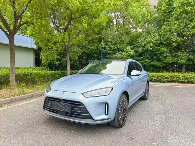AITO M5, 2022