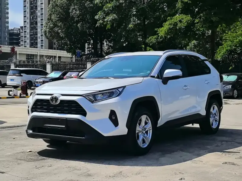 Toyota RAV4, 2024