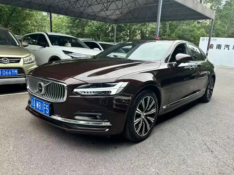 Volvo S90, 2020
