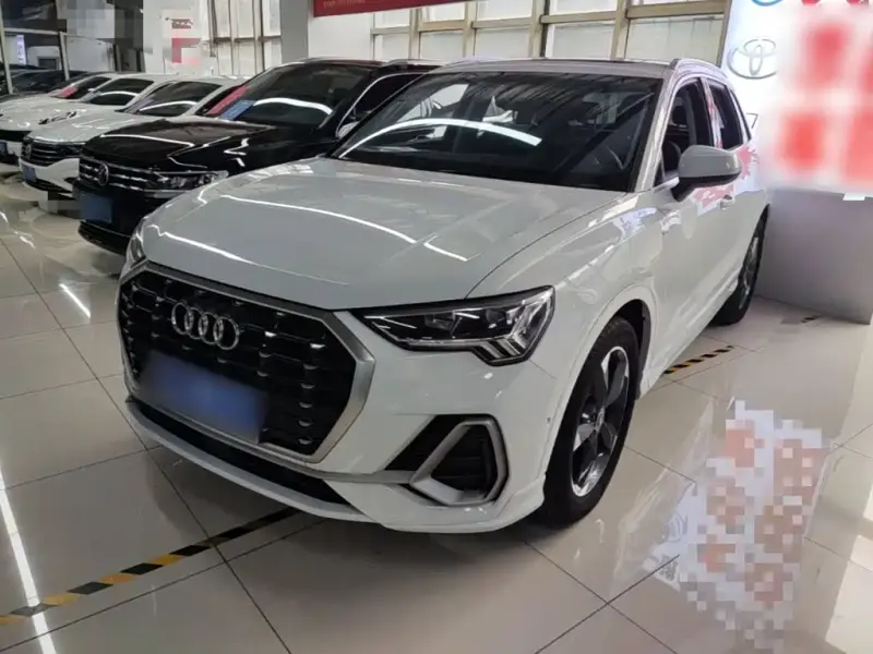 Audi Q3, 2021
