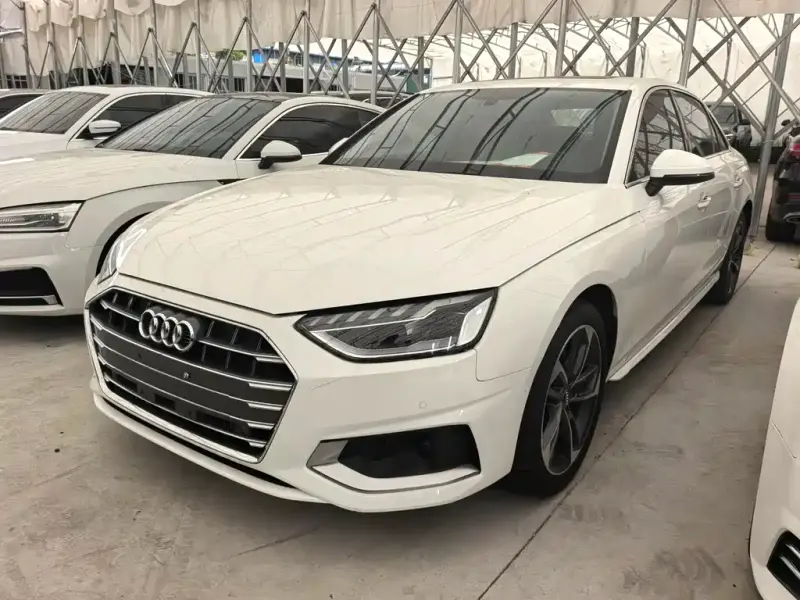 Audi A4L, 2021