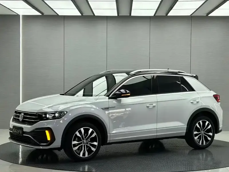 Volkswagen T-Roc, 2022