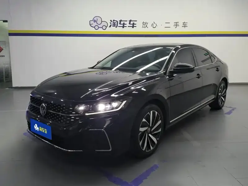 Volkswagen Passat, 2022