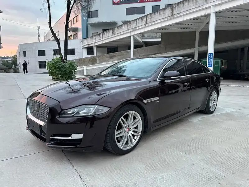 Jaguar XJ, 2018
