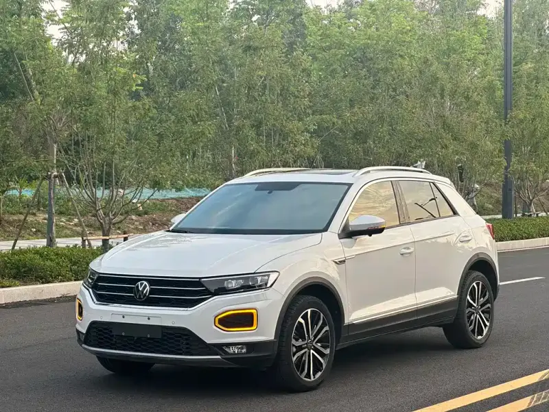 Volkswagen T-Roc, 2023