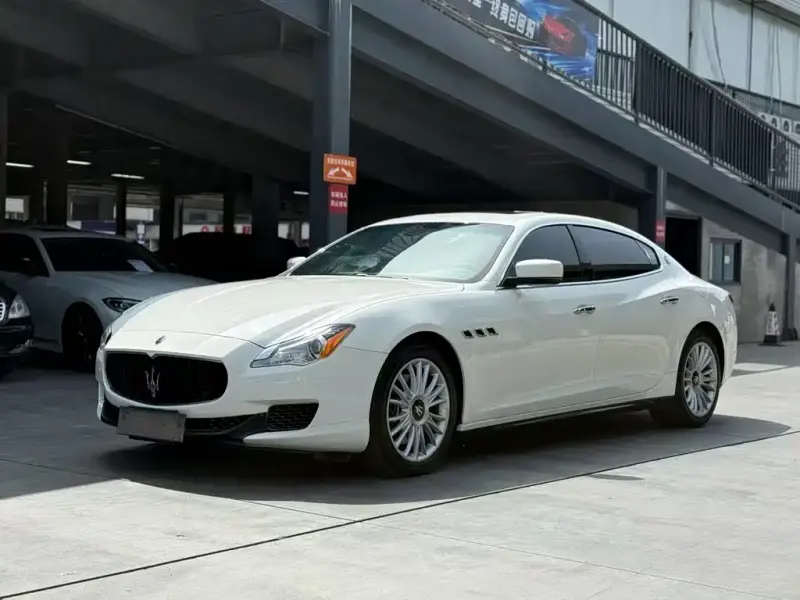Maserati Quattroporte, 2015