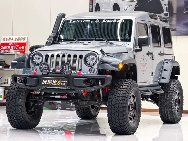 Jeep Wrangler, 2015