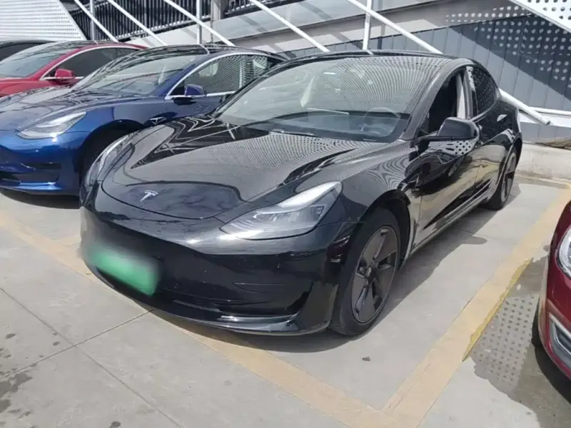 Tesla Model 3, 2023
