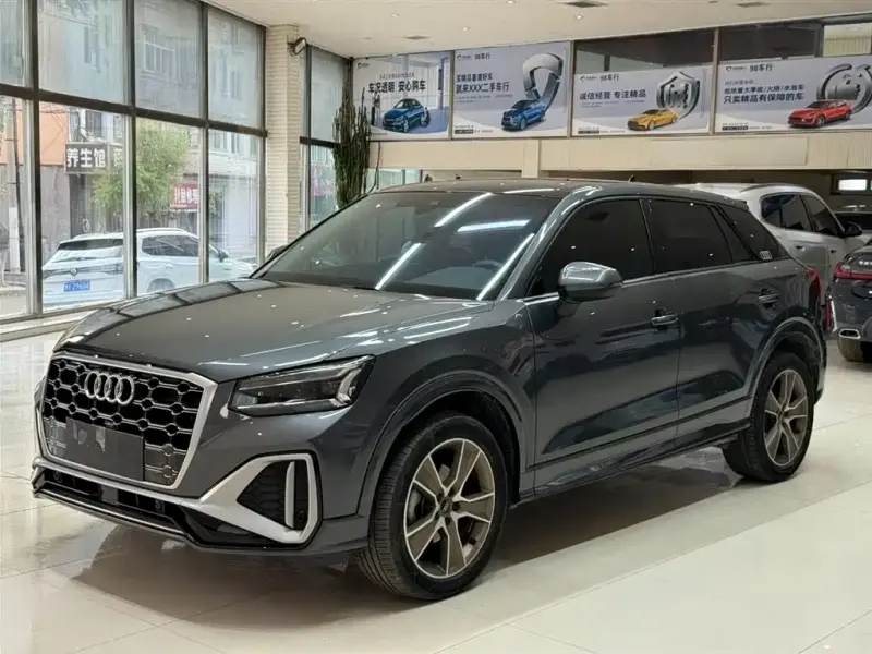 Audi Q2L, 2023