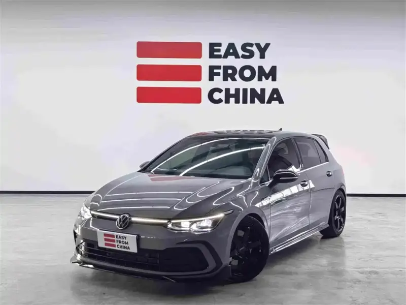Volkswagen Golf, 2023