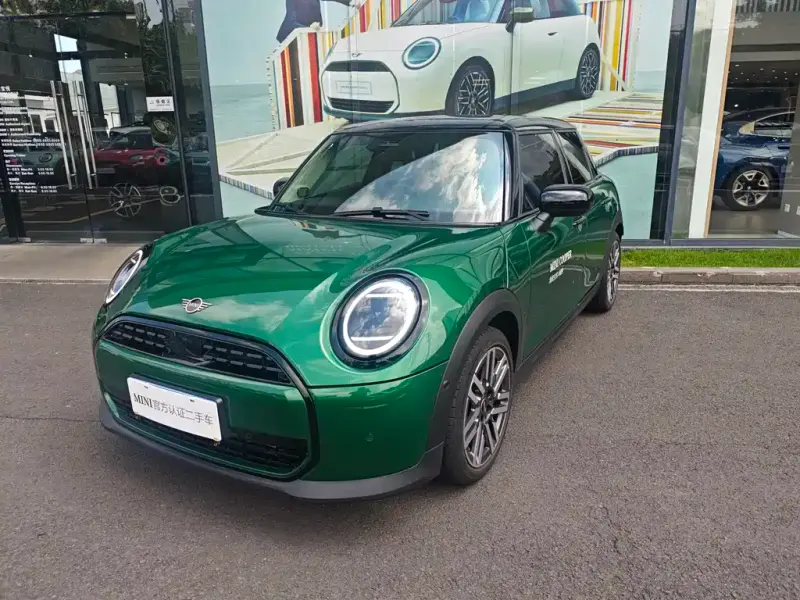 MINI Mini, 2024