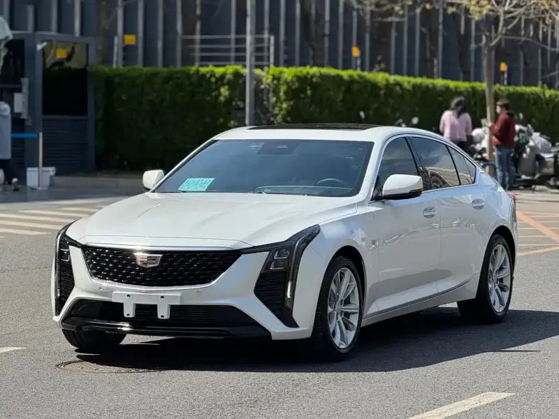 Cadillac CT5, 2025