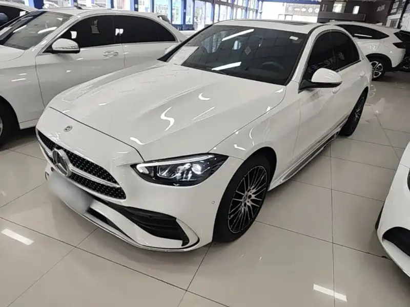 Mercedes-Benz C-Class, 2024
