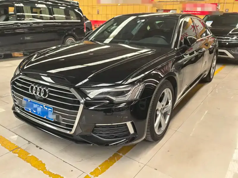 Audi A6L, 2021