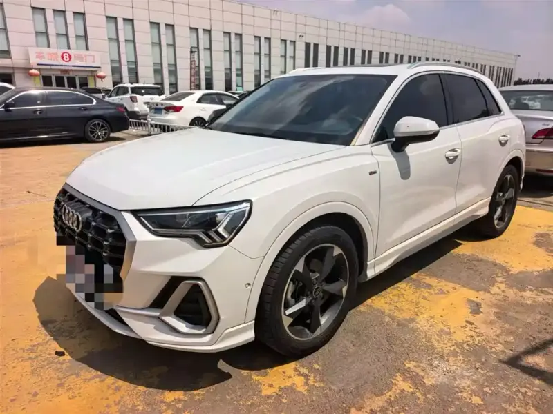 Audi Q3, 2023