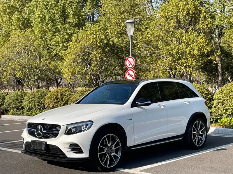 Mercedes-Benz GLC AMG, 2020