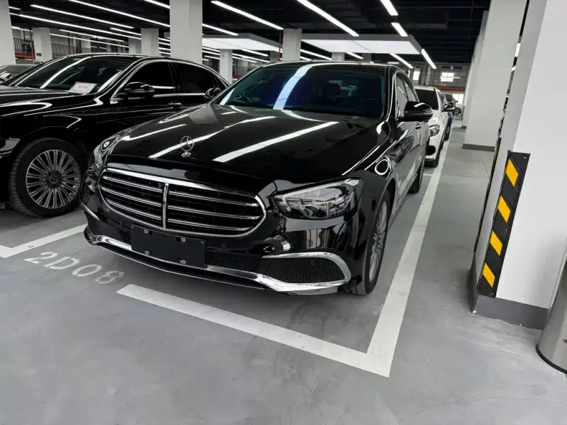 Mercedes-Benz E-Class, 2023
