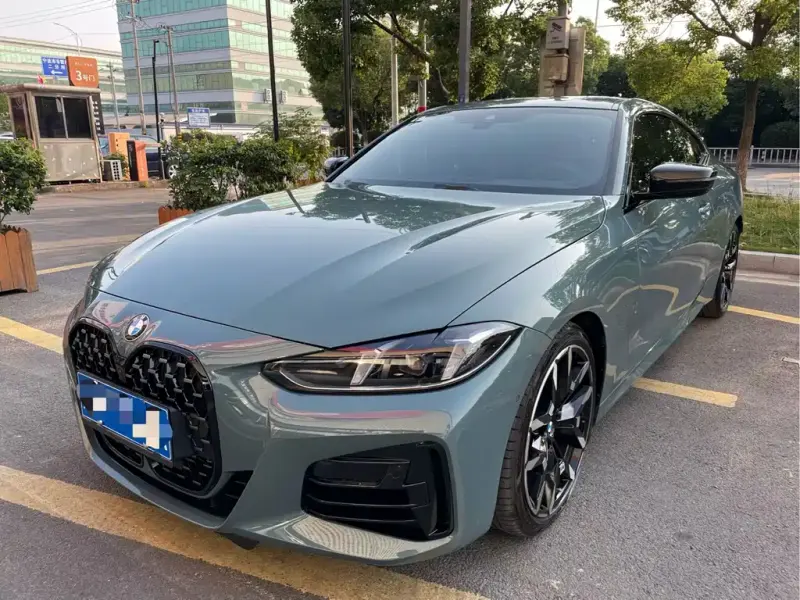BMW 4 Series, 2025