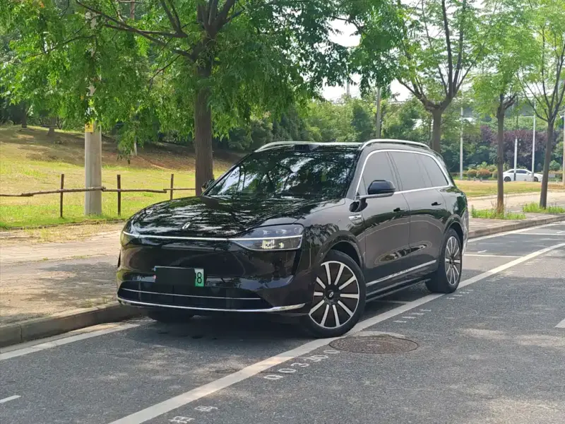 AITO M9, 2025
