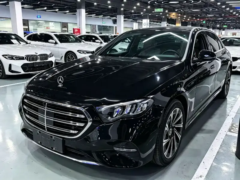 Mercedes-Benz E-Class, 2024