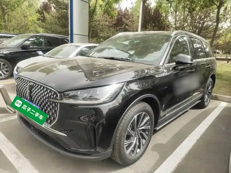 Lincoln Aviator, 2025