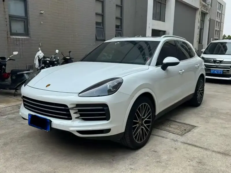 Porsche Cayenne, 2022