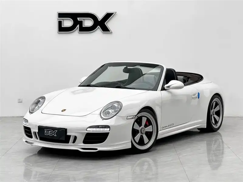 Porsche 911, 2011