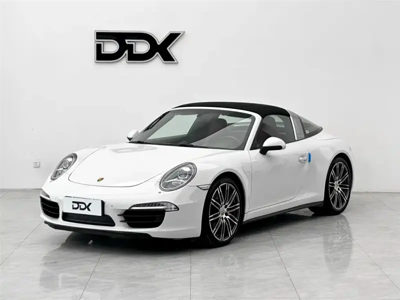 Porsche 911, 2014