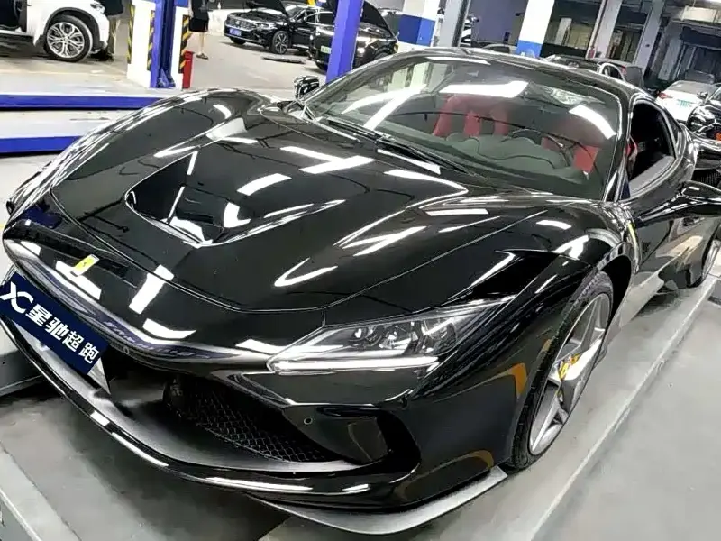 Ferrari F8, 2022