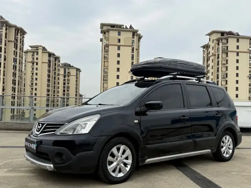 Nissan Livina, 2015