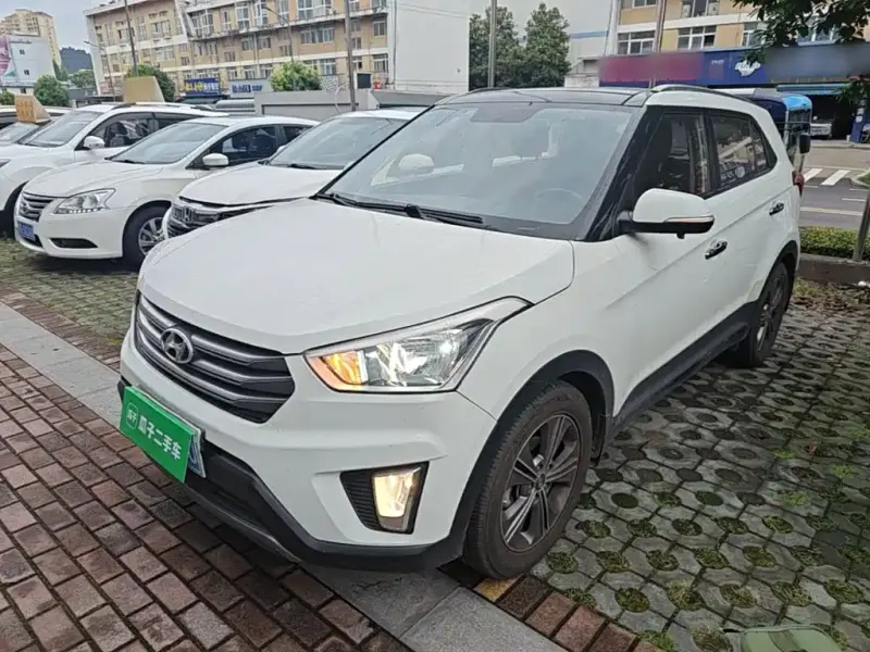 Hyundai ix25, 2015