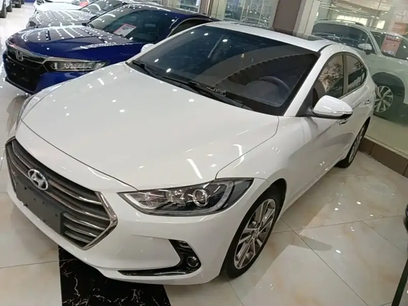 Hyundai Elantra, 2019