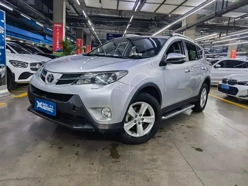 Toyota RAV4, 2014