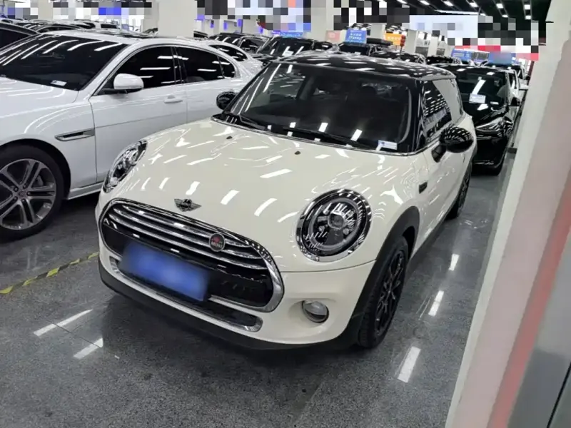 MINI Mini, 2015