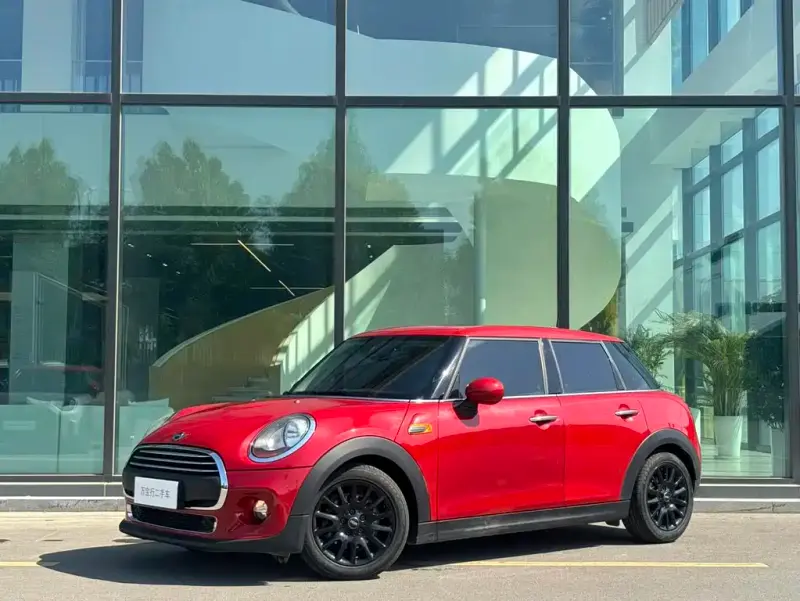 MINI Mini, 2017